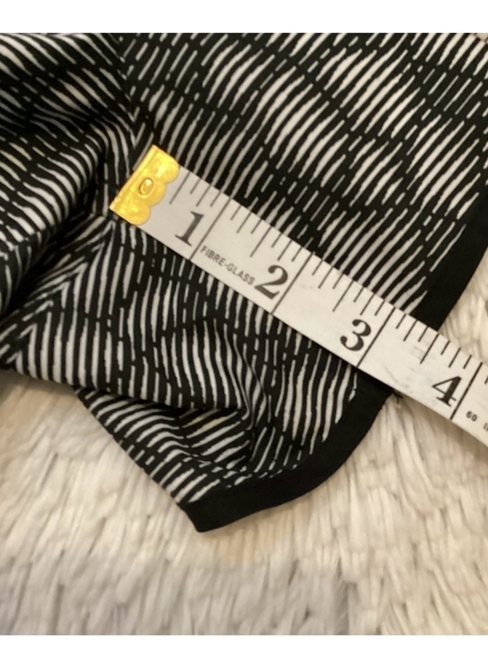 Nike Dri-FIT Running Shorts Black White Pattern Women’s Size Medium - Picture 8 of 14